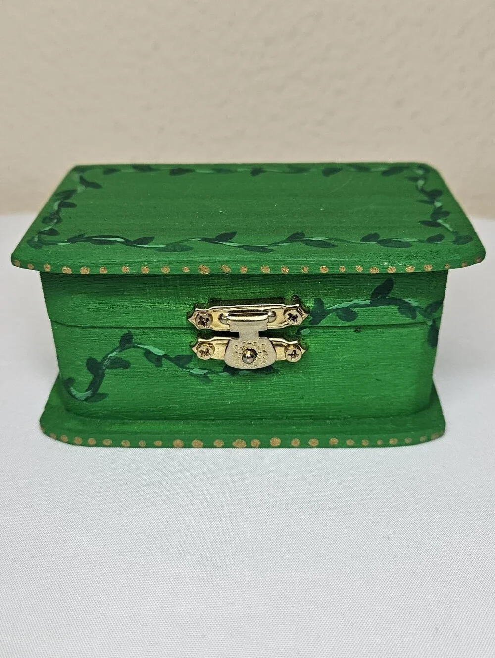 Hand-Painted Green Wooden Keepsake Box NEW | Decorative Storage Chest